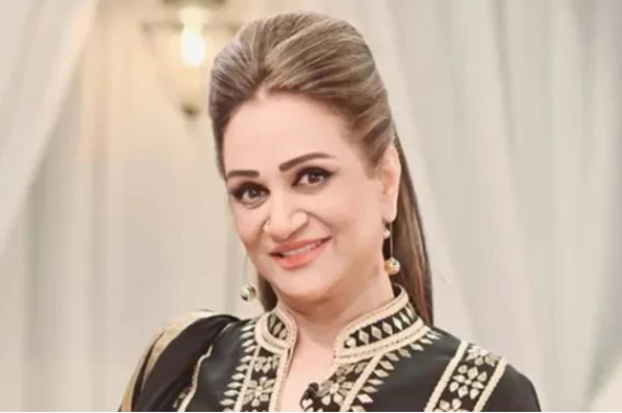 Aged Bushra Ansari UNFOLDS her necessary COSMETIC procedure