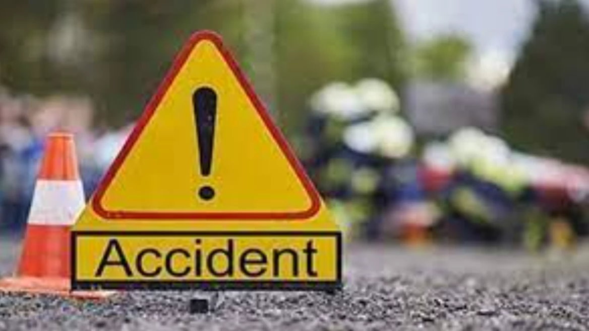 25 dead as bus plunges off road in Mexico