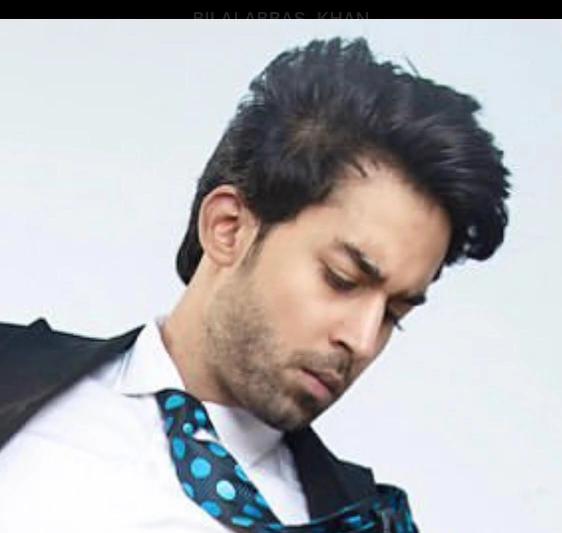 Senior supermodel finds Bilal Abbas’ energy INFECTIOUS