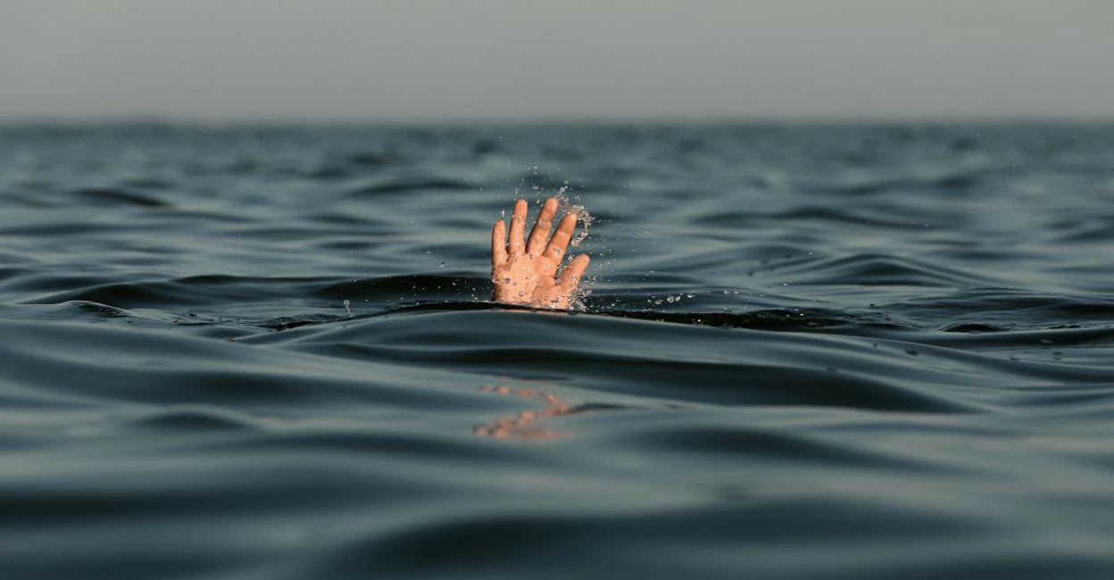 Two die after falling into nullahs in Gujrat