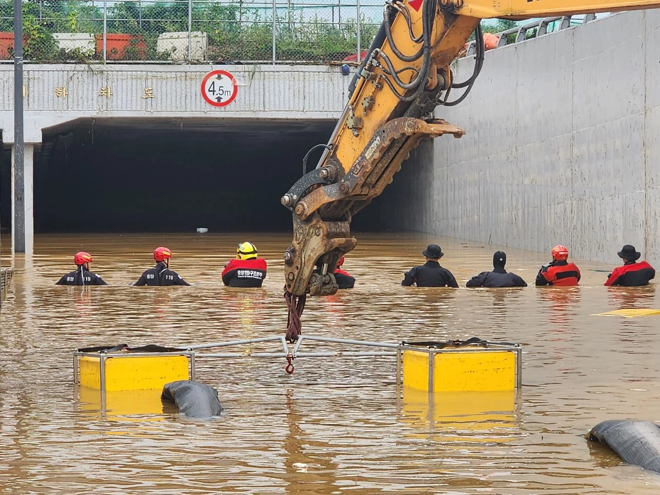 Heavy rains, flooding leave 33 dead in South Korea