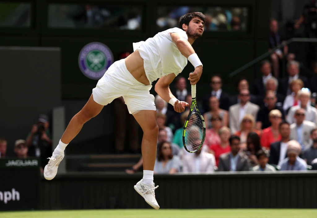 Alcaraz defeats Djokovic to win Wimbledon title