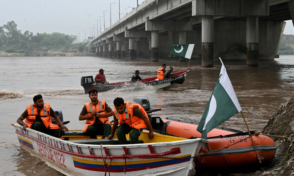 14,000 evacuated during Pakistan's monsoon rains