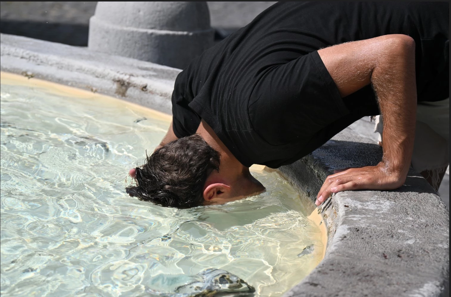 Extreme heat scorches Europe, world