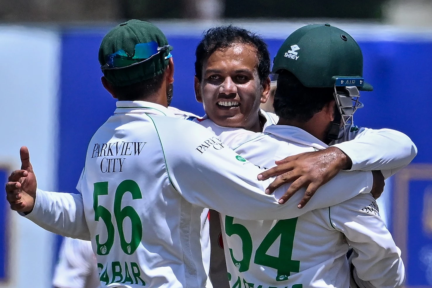 Pakistan lose three wickets in 131-run chase against Sri Lanka