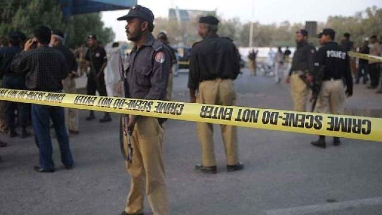 Terrorist killed in encounter with police in Mardan