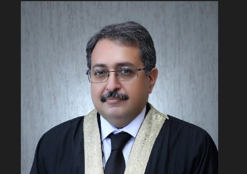 IHC CJ fumes over fixing routine cases for hearing during vacations