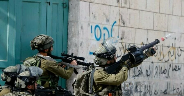 Israeli forces kill Palestinian teen in West Bank