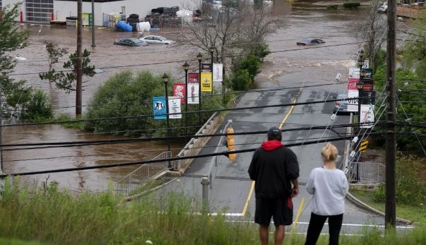 Flooding in eastern Canada leaves four missing