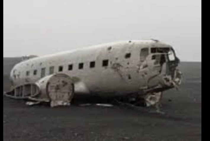 Nine killed in civilian plane crash in Sudan