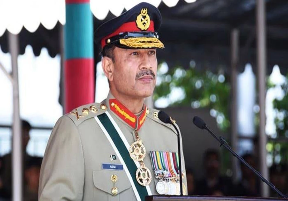 Army chief vows to bring Pakistan out of crisis