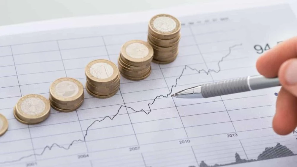 FM's monthly economic report gives good news about reduction in inflation