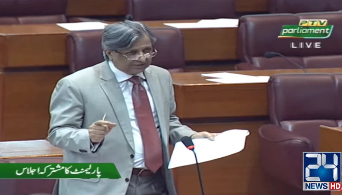 Parliament gives more powers to interim govt with Election Act ammendments