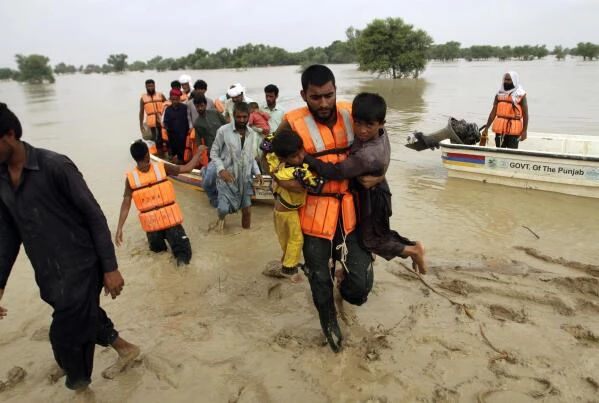 Hundreds displaced by monsoon floods in Pakistan's Punjab