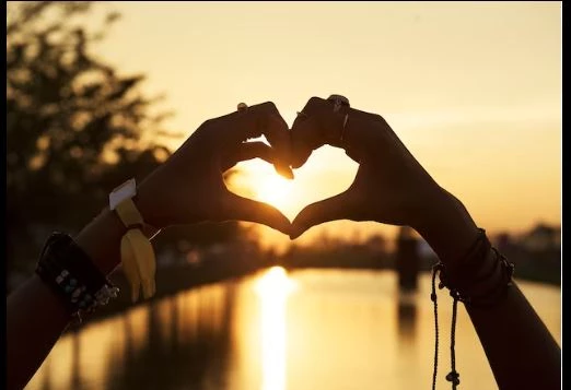 Folks, let’s find out what stars say about your love life