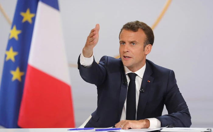 France warns will retaliate if its interests attacked in Niger