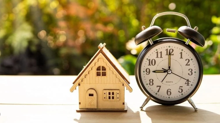 Good time to earn from a property, stars tell folks