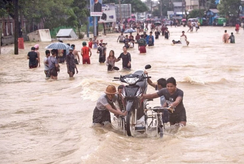 Five dead, 40,000 evacuated as monsoon floods hit Myanmar
