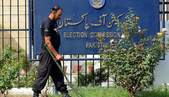 ECP seeks asset’s details of caretaker PM, CMs, Cabinets within three days