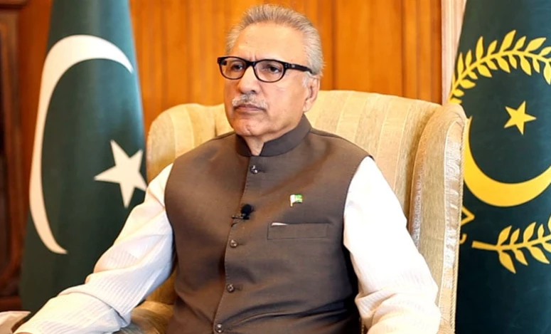 President Alvi denies signing Army Act, Official Secrets Amendment Bills into law