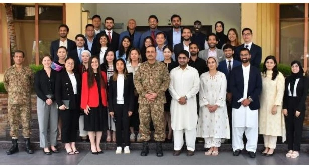 Pakistan acting as bulwark against terrorism, COAS tells Harvard students