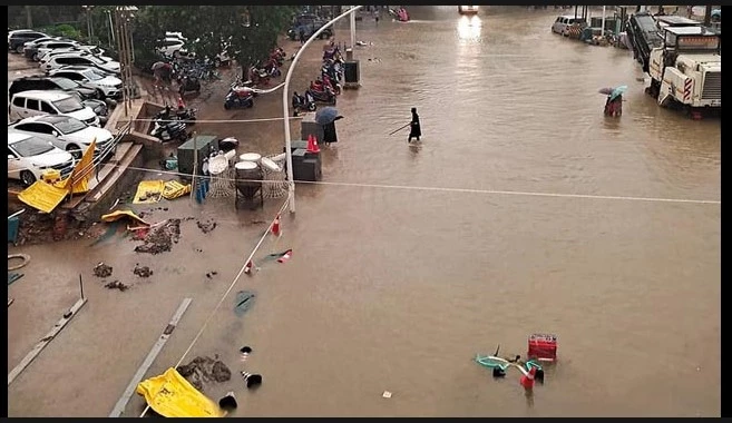 Four dead, dozens missing in China rainstorms