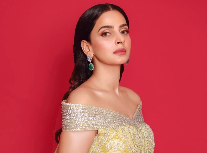 Saba Qamar finally discloses the 'right person' for her
