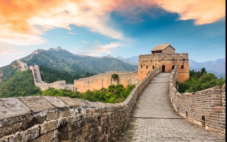 Two held after smashing hole in China landmark