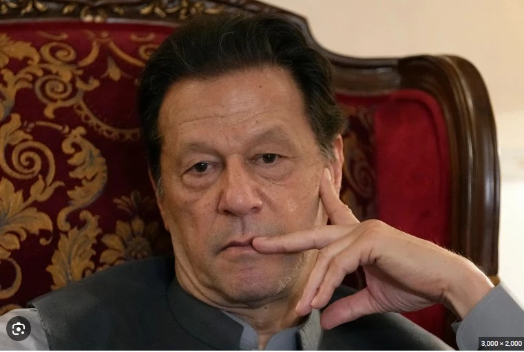 Let trial court decide cipher case first: IHC