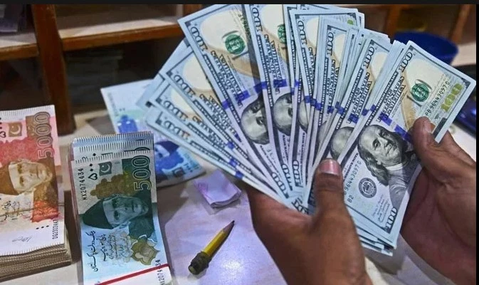 Pakistani rupee knocks down US dollar in interbank yet again