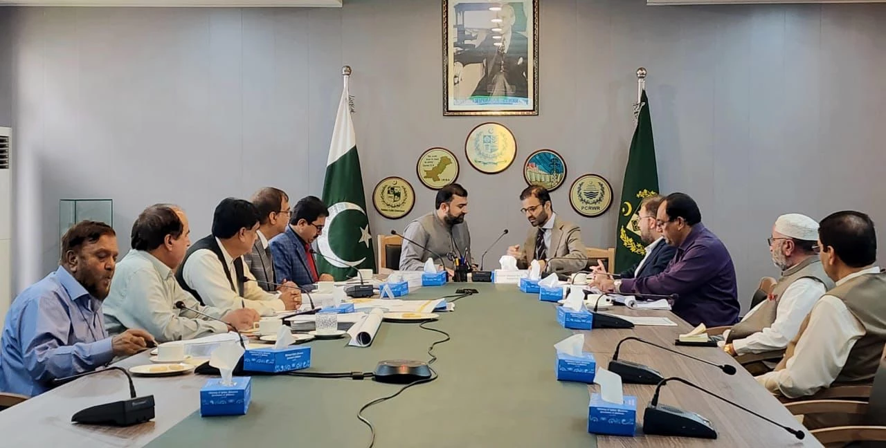 Ministry mulls over measure to restore Kuchhi canal