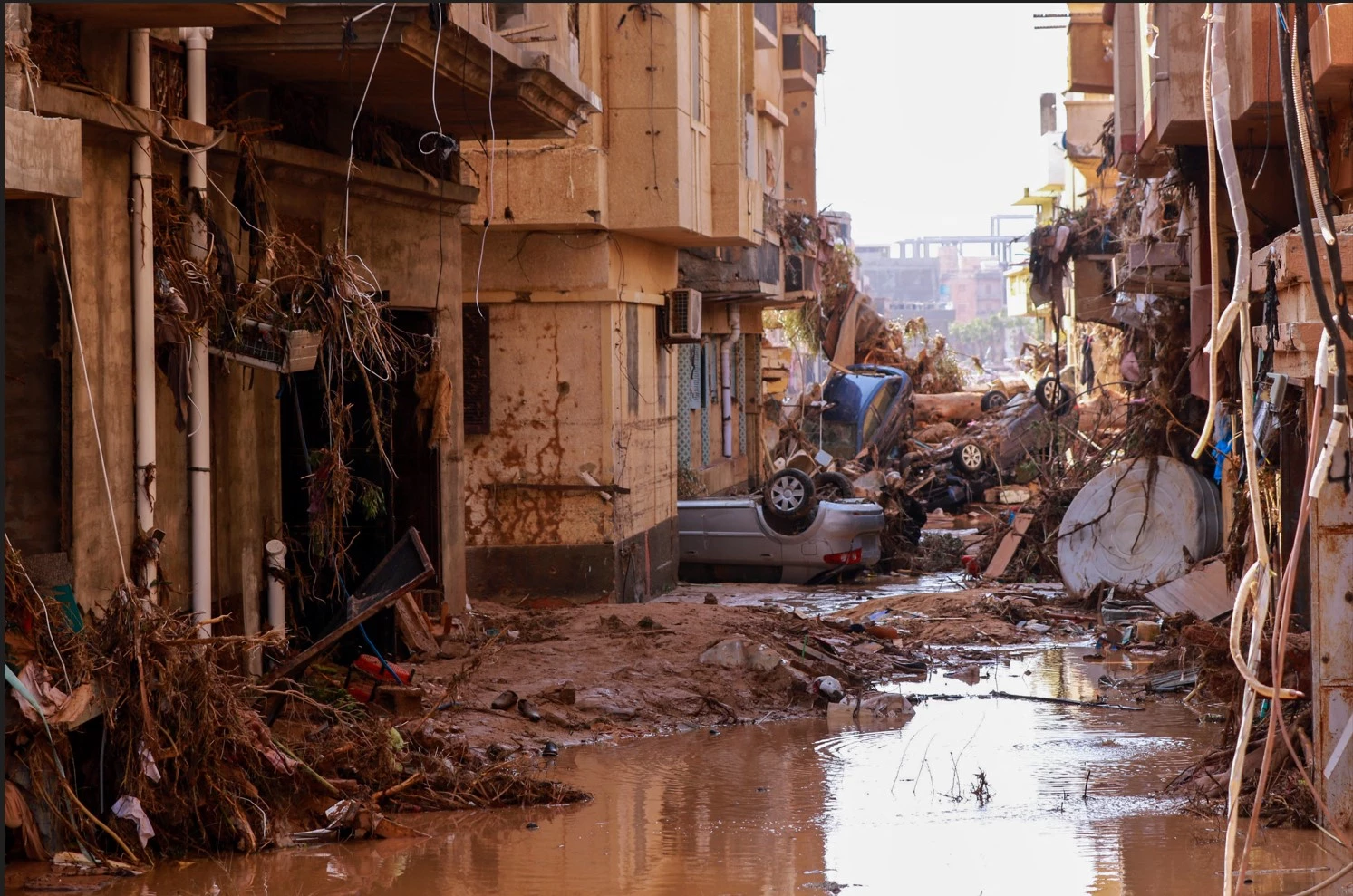 5,000 feared dead as floods wipe out quarter of Libya city