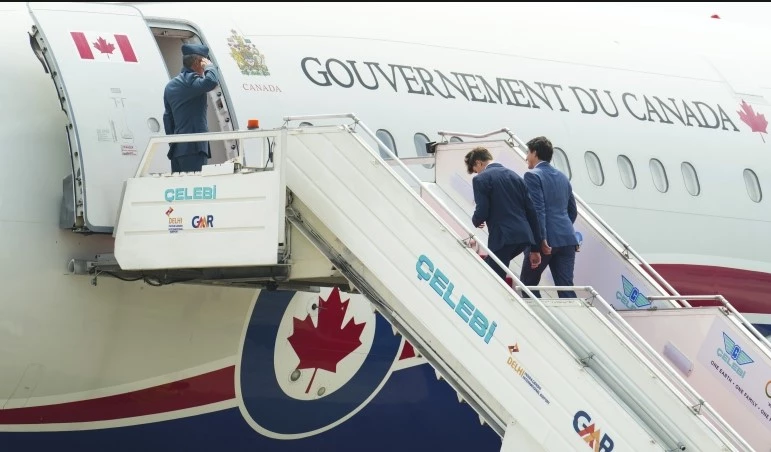 Canada's Trudeau finally leaves India after plane troubles