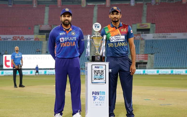 India to bat against Sri Lanka as rain threat looms over Asia Cup clash