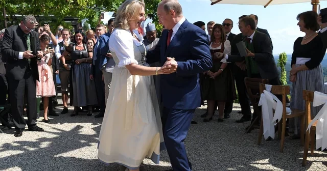 Austrian ex-minister settles in Russia, with ponies in tow