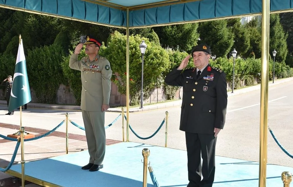 COAS for enhancing Pak-Turkish defence collaboration