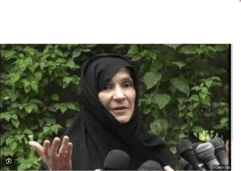 Court extends interim bail of Imran Khan’s sister in graft case