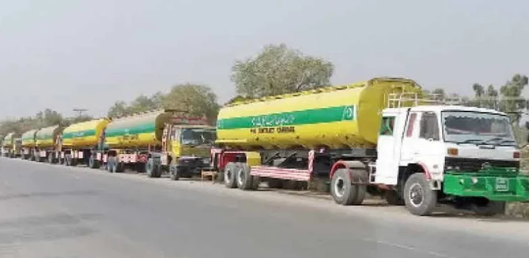 Oil tankers observe strike, stop oil supply to whole country