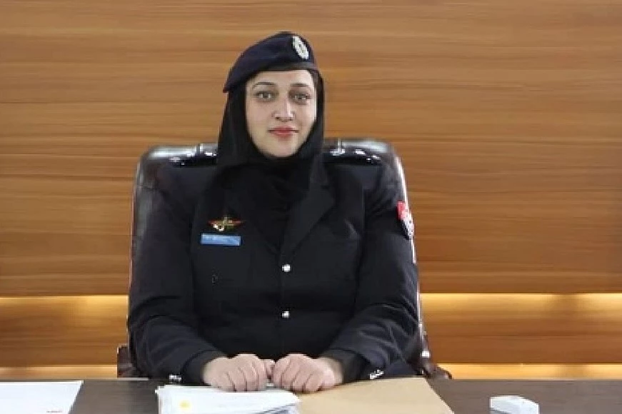 KP lady police officer receives prestigious award in New Zealand