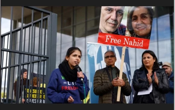 The Westerners still held in Iran