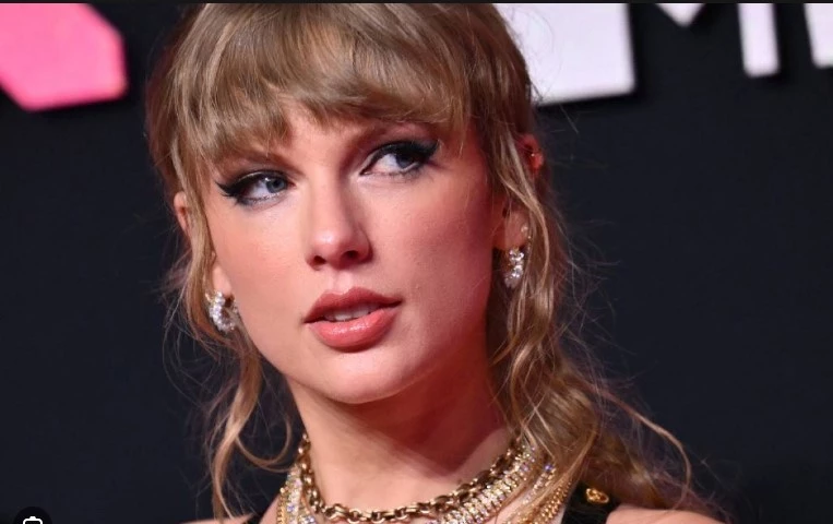 Taylor Swift takes on Hollywood