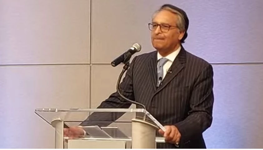 FM Jilani vows to remain steadfast to fight terrorism in all forms