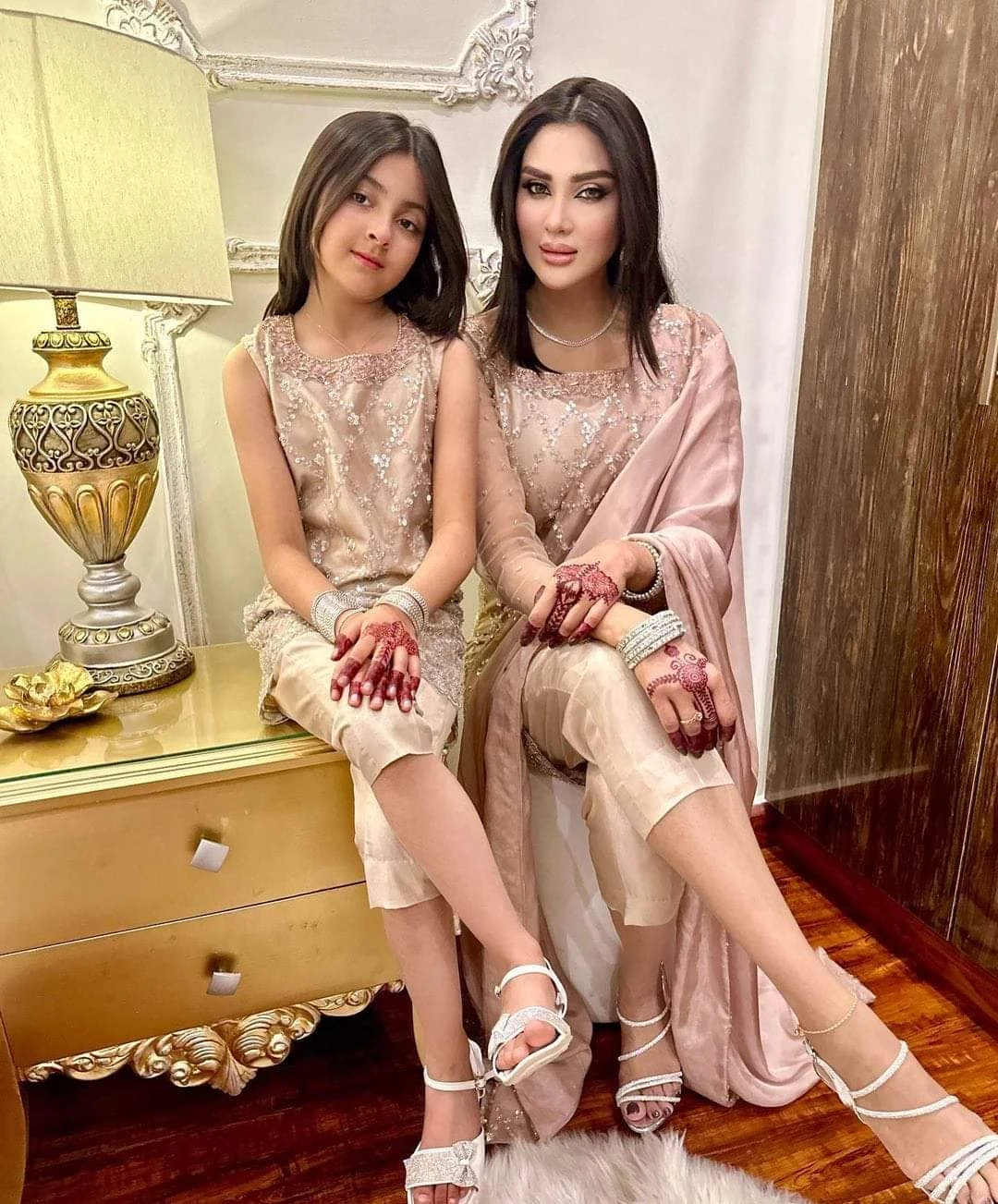 'Like mother like daughter': Fiza Ali’s daughter makes debut