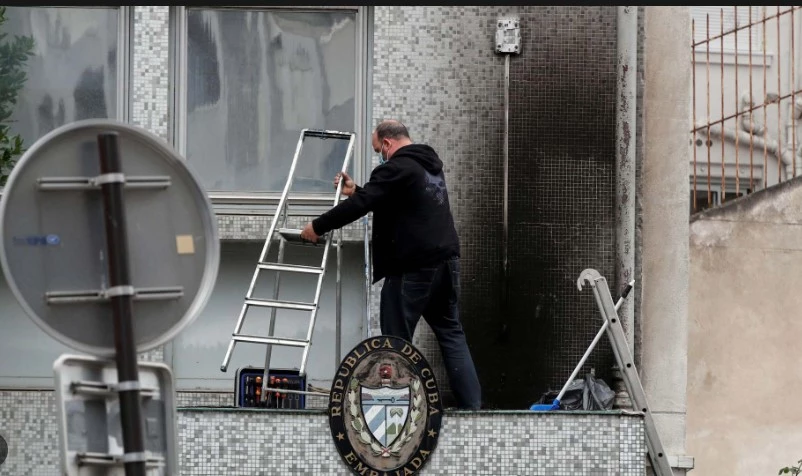 Cuban embassy in Washington attacked with Molotov cocktails