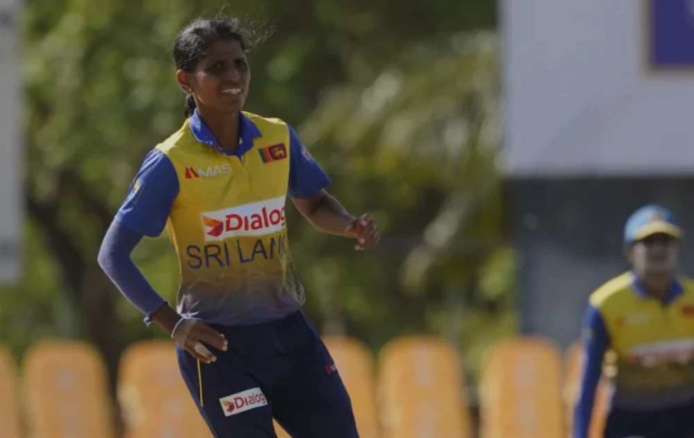 Sri Lanka beat Pakistan to set up final with India