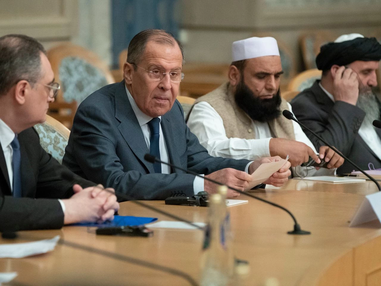 Russia hosts Taliban talks as it seeks regional influence