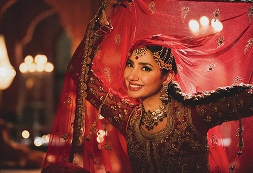 Here's something significant about Mahira Khan’s destination wedding