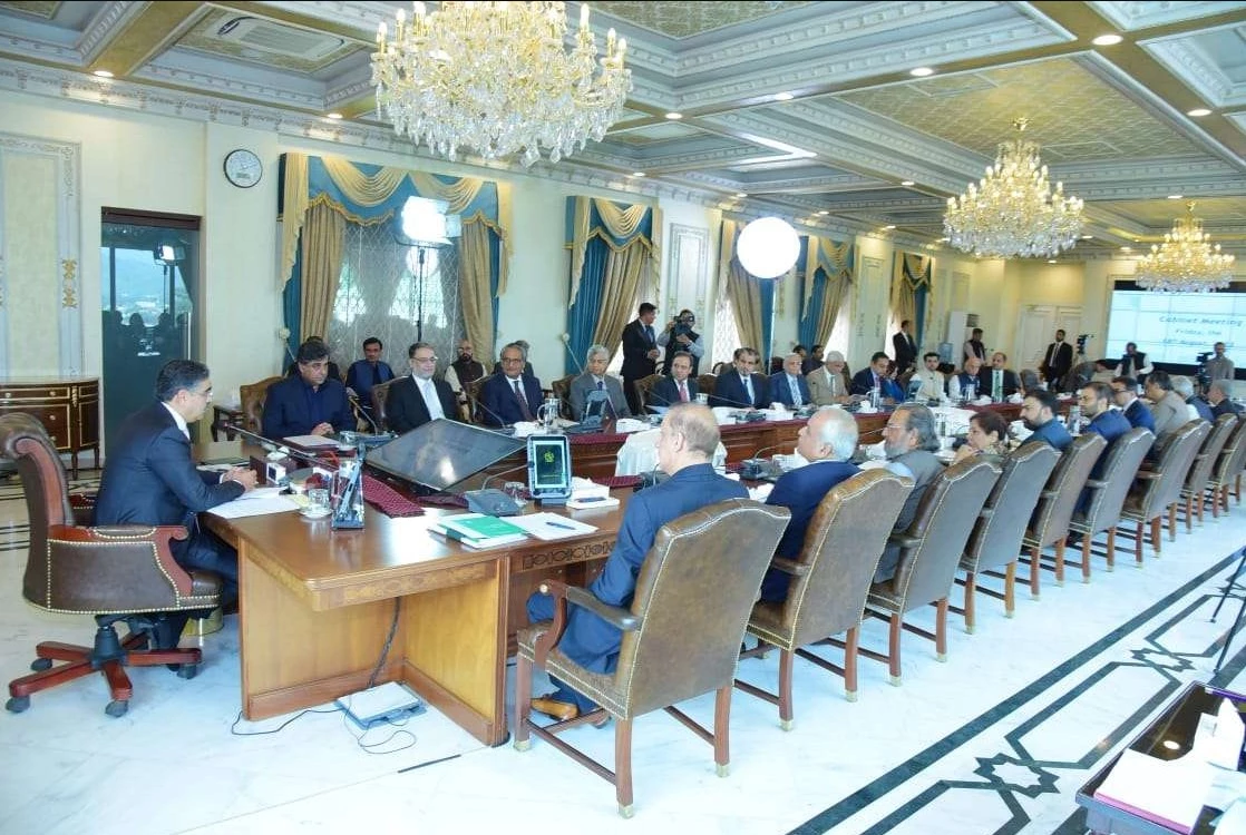 PM Kakar summons cabinet meeting on Monday