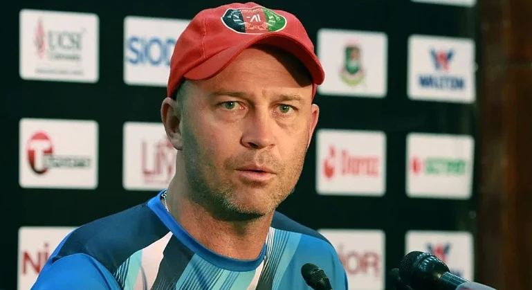 Afghanistan coach Trott laments collapse after Bangladesh defeat