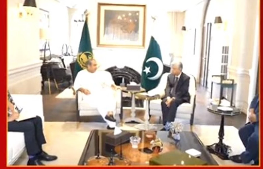 CM Naqvi, Info Minister Solangi discuss issues relating to media industry, journalists